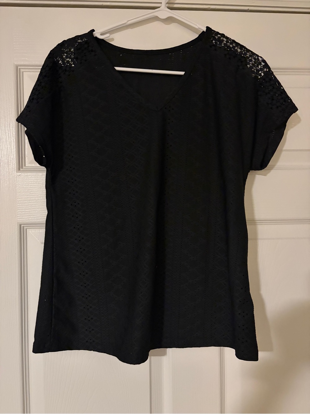 Black Eyelet Lace Sleeve V-Neck Women's Top